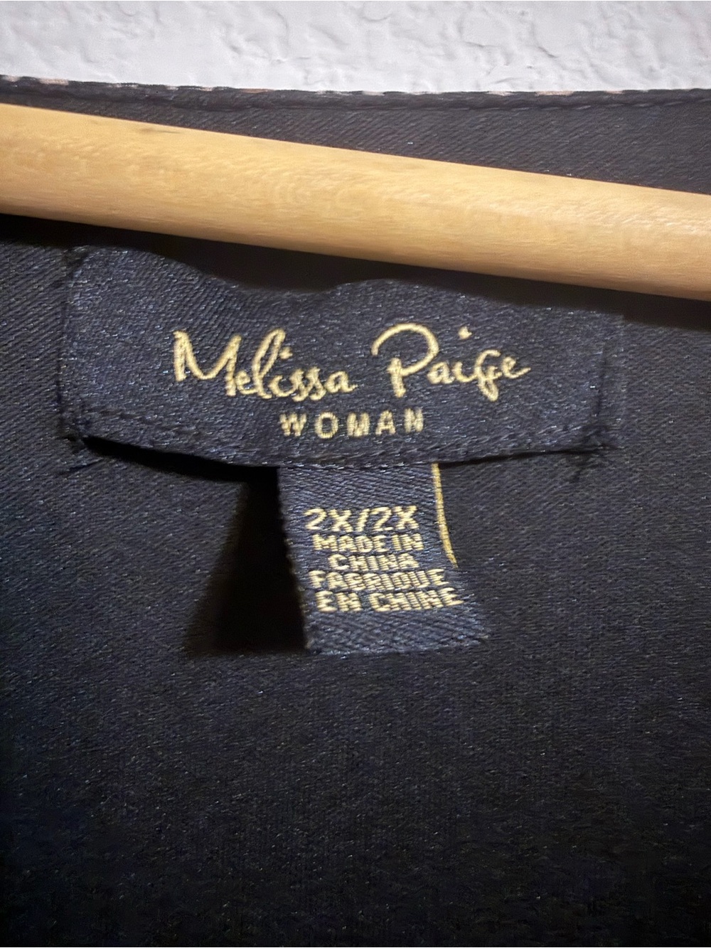 Melissa Paige Black Top with Gold Script Logo - Picture 4 of 4